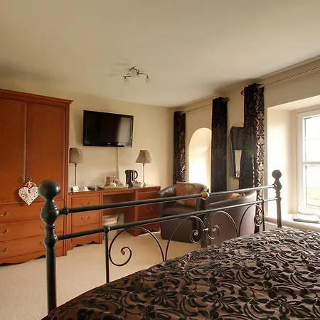 Laurel House Bed & Breakfast