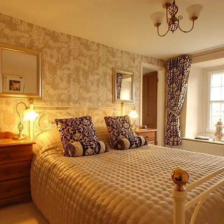 Bed & Breakfast Laurel House 5*