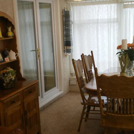 Bed & Breakfast Laurel House 5*