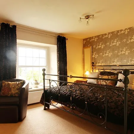 Bed & Breakfast Laurel House 5*